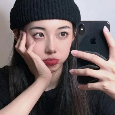 爱在心里口难开